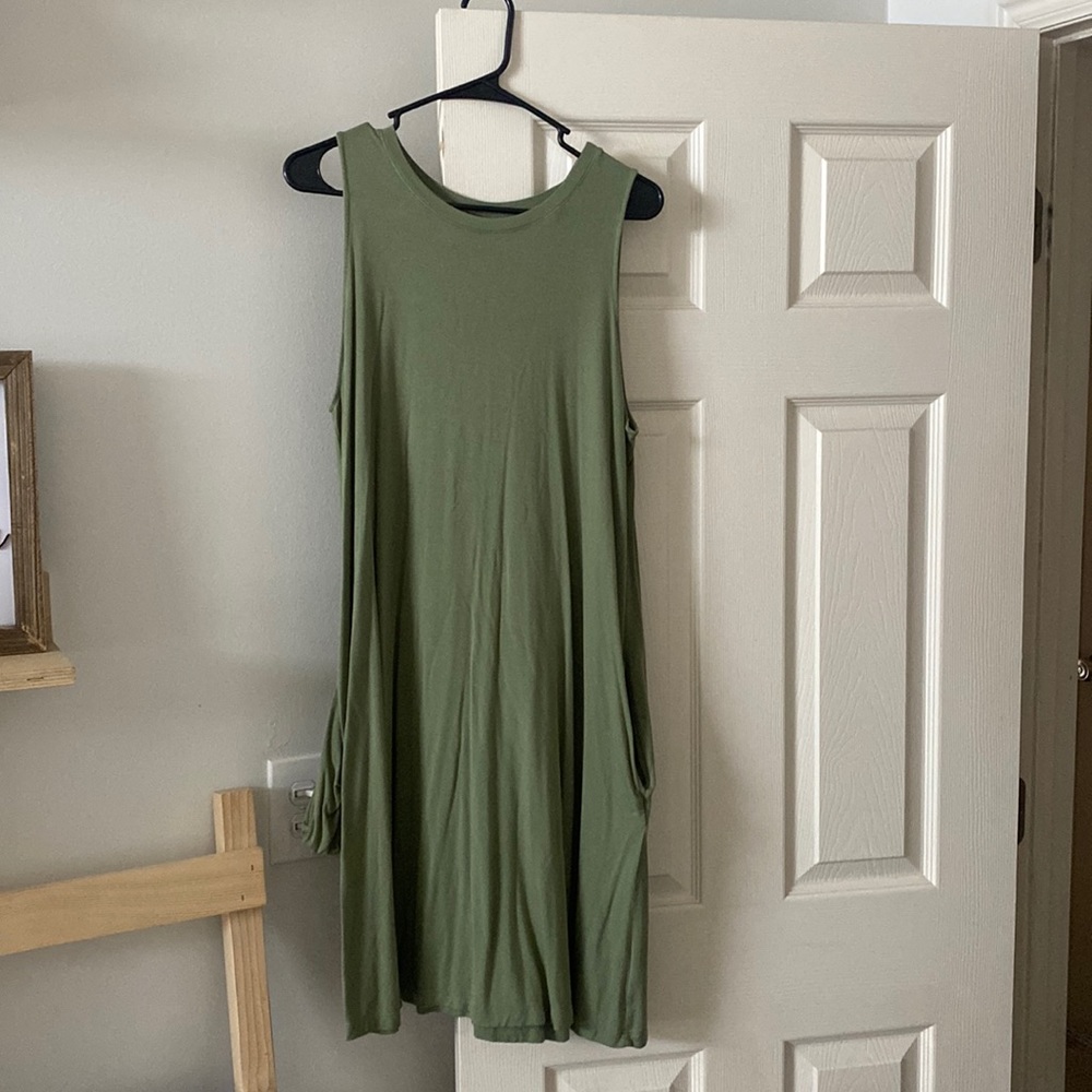 Olive tank dress w/pockets